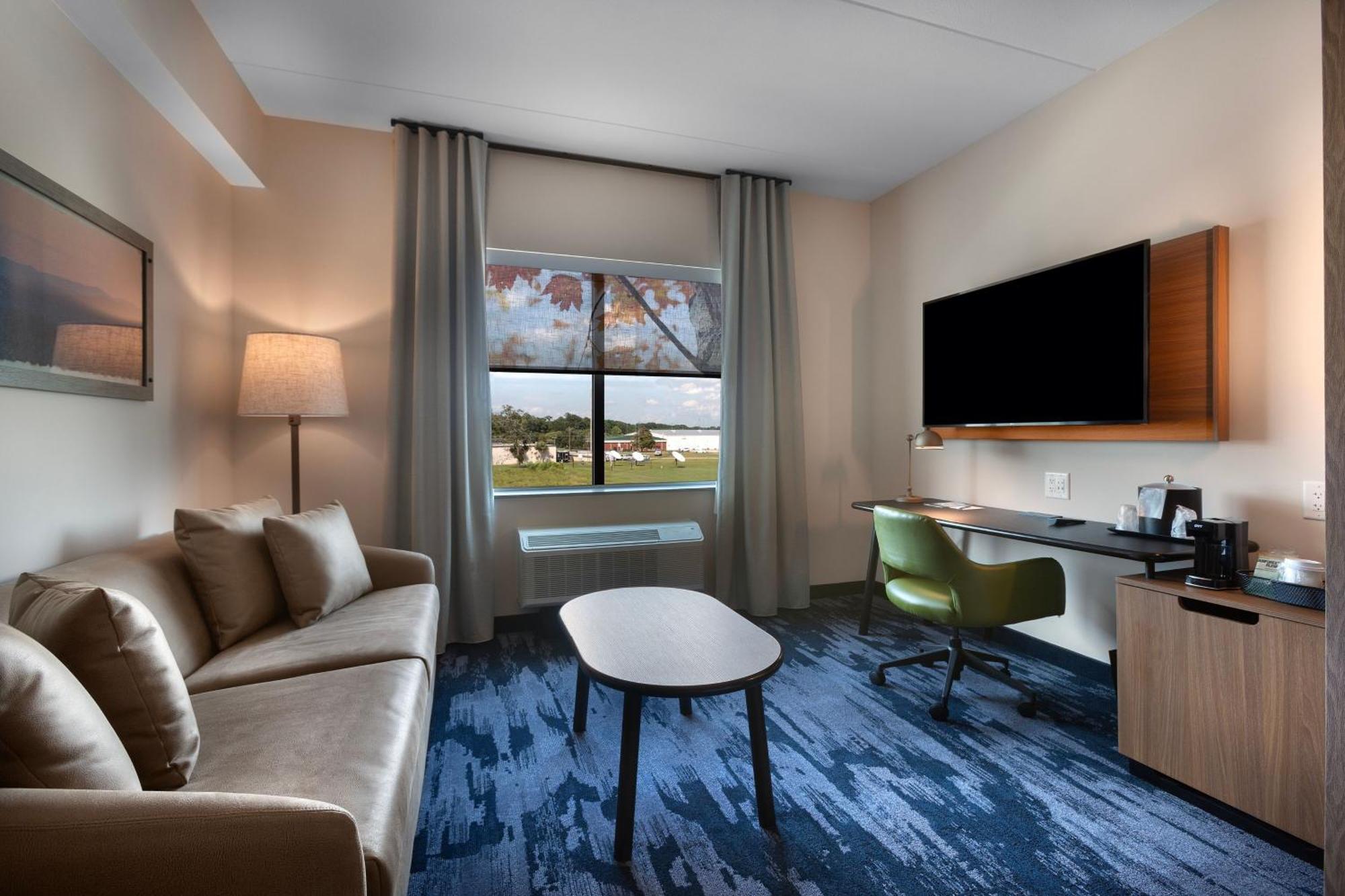 Fairfield By Marriott Inn & Suites Coastal Carolina Конуэй Экстерьер фото