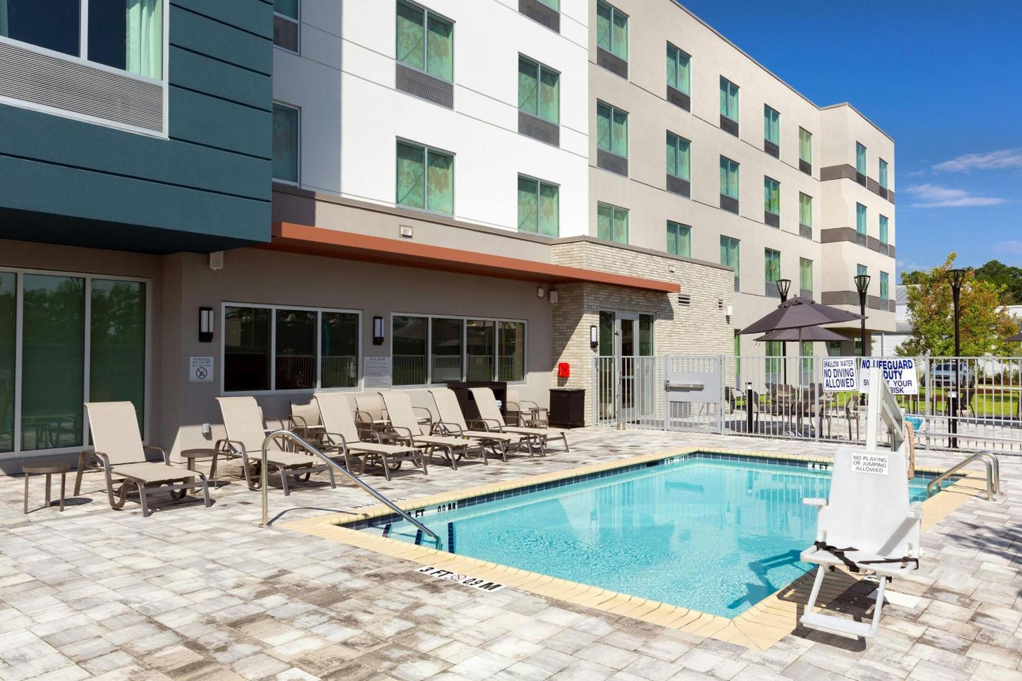 Fairfield By Marriott Inn & Suites Coastal Carolina Конуэй Экстерьер фото
