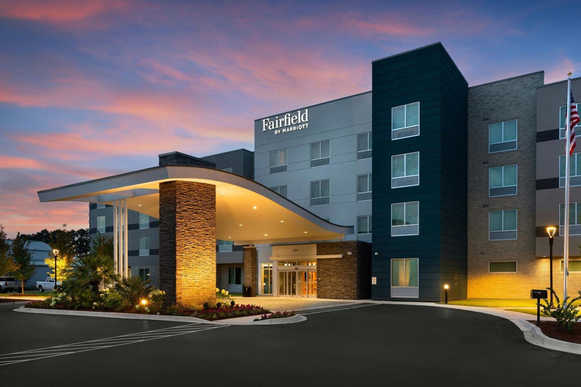 Fairfield By Marriott Inn & Suites Coastal Carolina Конуэй Экстерьер фото